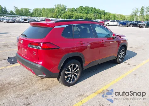 2023 Toyota Corolla Cross Xle from USA, damaged, VIN 7MUDAABG3PV054825